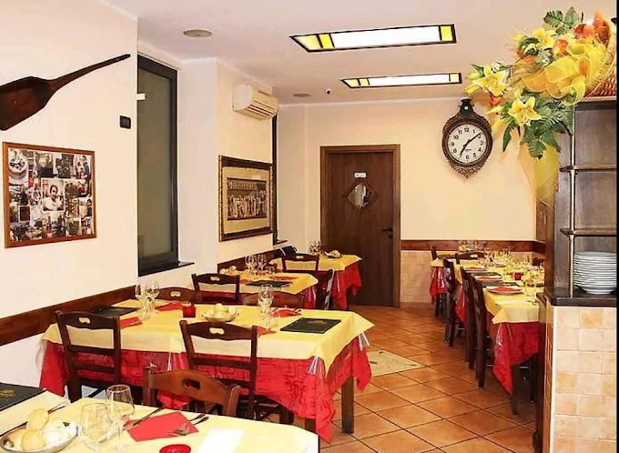 Sala interna del ristorante